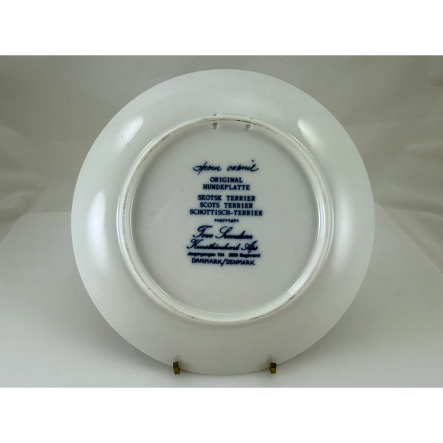 Traditional 1990s Tove Svendson Original Hundeplatte Scottish Terrier Collectible Plate - Denmark For Sale - Image 3 of 4
