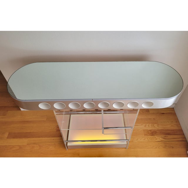 1970's Illuminated Lucite Dry Bar For Sale In Providence - Image 6 of 6