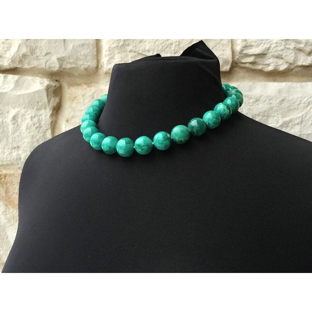 Arizona Chrysocolla Beaded Necklace With Sterling Silver Chrysocolla Clasp, 18" For Sale - Image 4 of 10