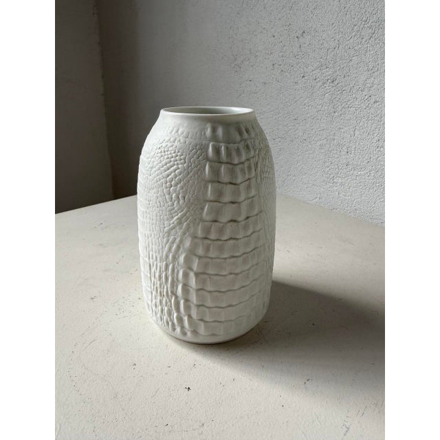 Porcelain Vase from Kaiser, 1970s For Sale - Image 11 of 18