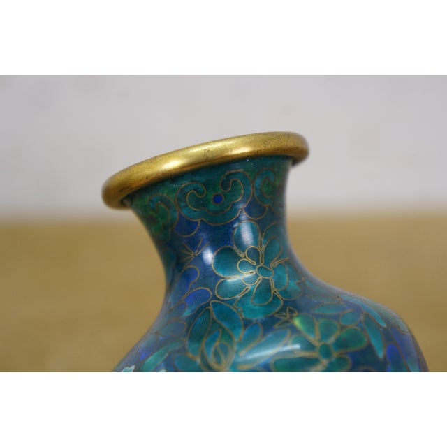3 Chinese Brass Cloisonne Blue Enameled Floral Bud Vases & Ashtray For Sale - Image 13 of 14