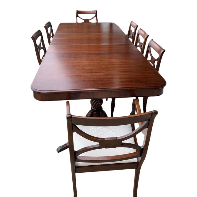 Vintage Berkey And Gay Dining Table And 7 Chairs 8 Pieces Chairish