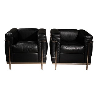 LC2 Armchairs by Le Corbusier, P. Jeanneret, C. Perriand for Cassina, Italy, 1928, Set of 2 For Sale