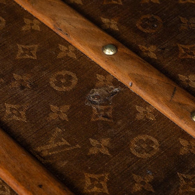 Trunk in Woven Canvas from Louis Vuitton, France, 1900s For Sale - Image 12 of 18