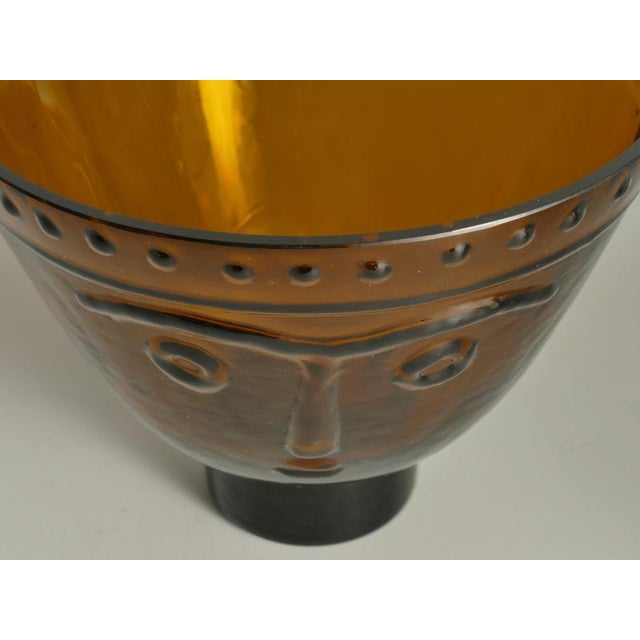 Glass Brown Glass Bowl with Face Motif by Wiktor Berndt for Flygfors, Sweden, 1960s For Sale - Image 7 of 14