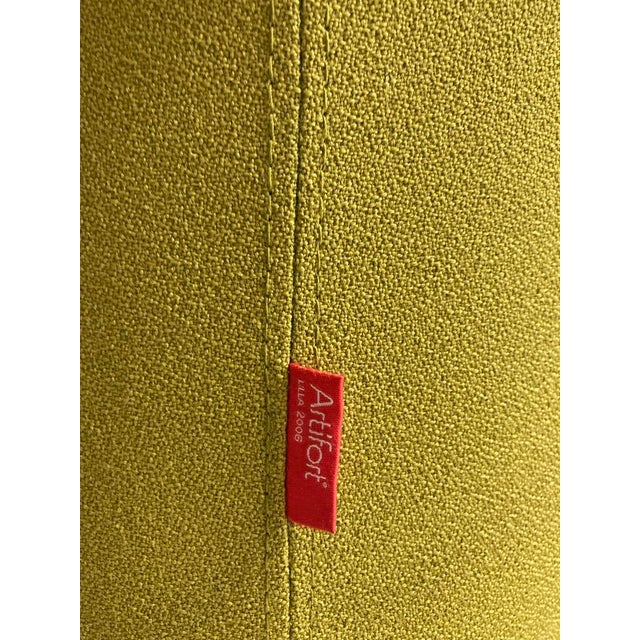 Model Lilla Stools by Patrick Norguet for Artifort, Set of 2 For Sale - Image 9 of 10