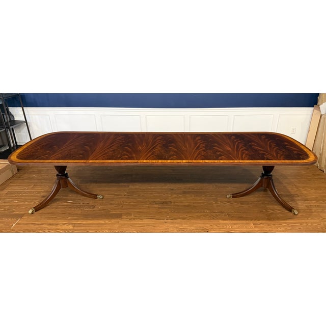 Traditional Georgian Style Multi-Banded Mahogany Dining Table by Leighton Hall - Showroom Sample For Sale - Image 14 of 18