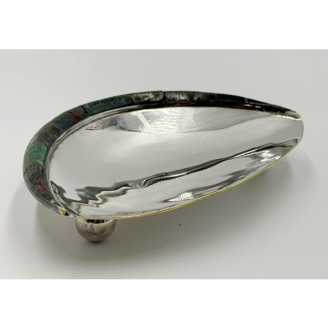 Los Castillo 1960s Los Castillo Taxco Silver Plate Tripod Catchall With Lapis & Azurite Stone Inlay For Sale - Image 4 of 18