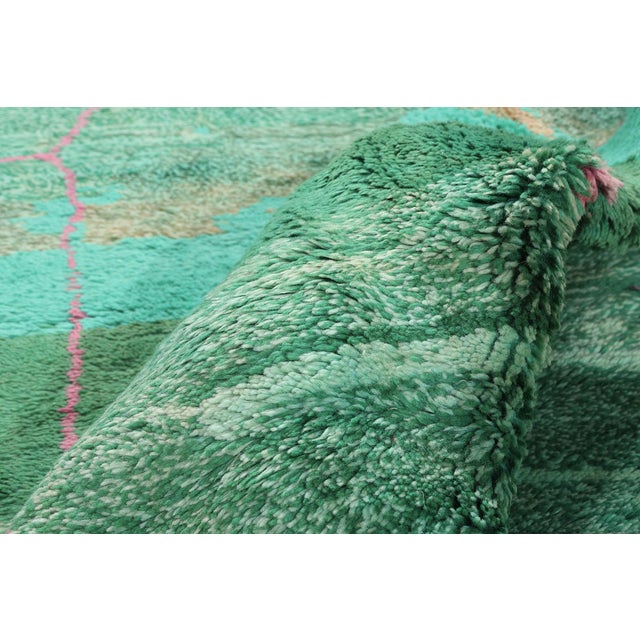 Textile Green Beni Mrirt Moroccan Rug, 05'09 X 08'04 For Sale - Image 7 of 11