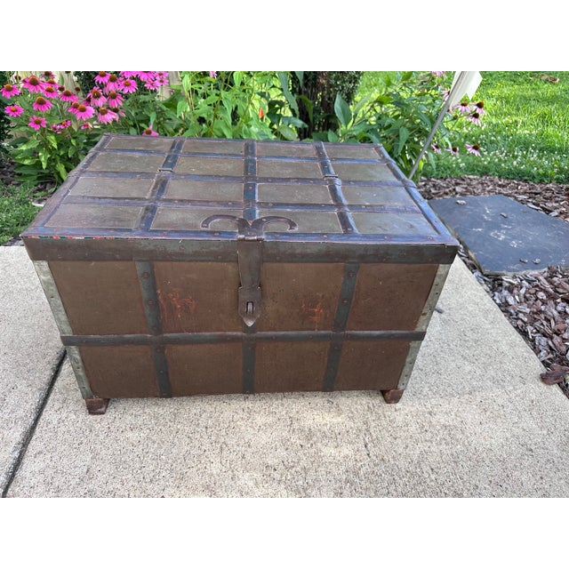 Antique Metal and Iron Clad Indian Dowry Chest For Sale In Nashville - Image 6 of 8