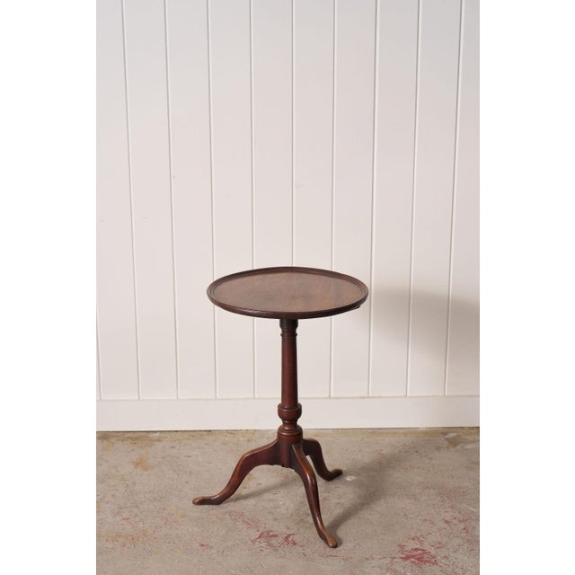 Early 19th Century Georgian Walnut Wine Table For Sale - Image 4 of 5
