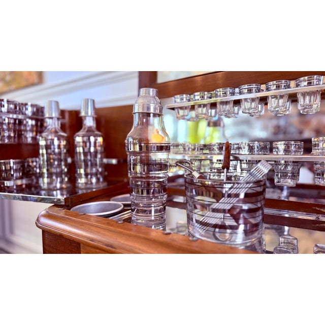 A Rare Functioning Art Deco Philco Radiobar 1937. Complete Original Glassware. For Sale - Image 10 of 16