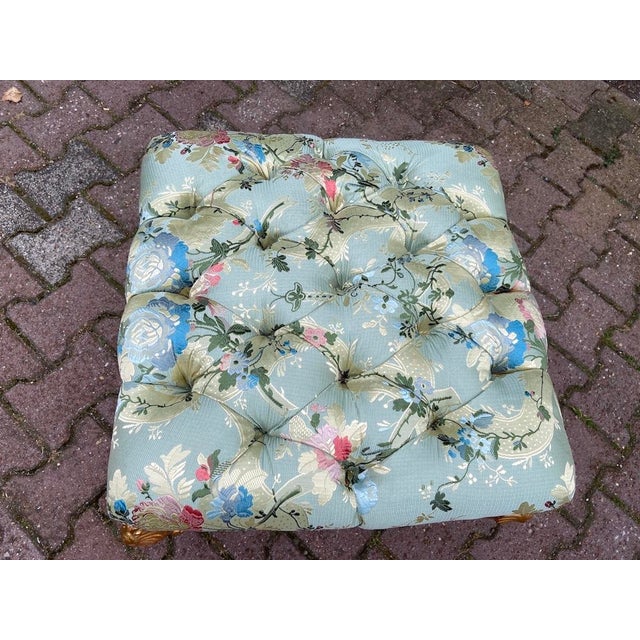 Add a refined touch of French elegance to your interior with this beautiful 1980s Louis XVI style bench. Combining...