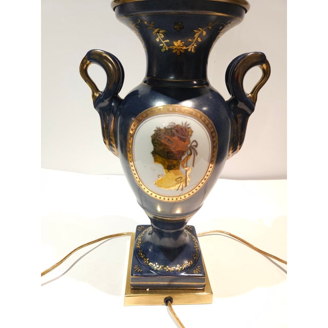 Ceramic Ethan Allan: Vintage French Sèvres Style Bronze-Mounted Cobalt Blue Hand Painted Porcelain Gold Gilded Table Lamp For Sale - Image 7 of 12