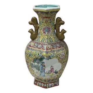 Chinese Yellow Base Hexagon Canton Famille Rose Porcelain Art Vase For Sale