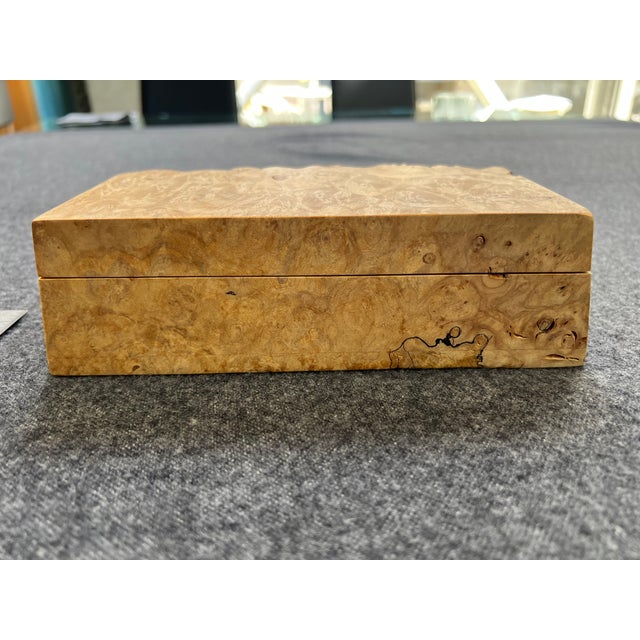 1990s Michael Elkan Studio Birdsye Maple Jewelry Box For Sale - Image 5 of 15