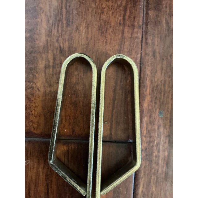 Vintage Brass Fireplace Tool Set With Hammered Hearth Stand and Glass Shelf Base For Sale - Image 4 of 12