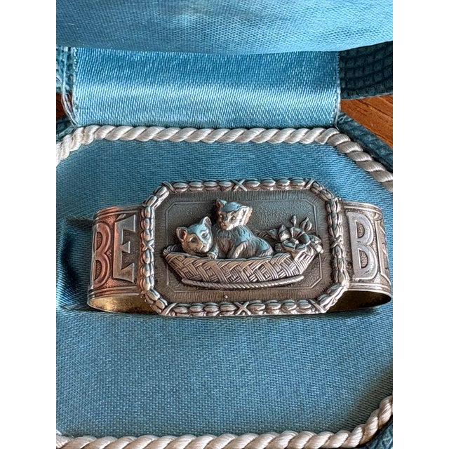 Metal Vintage Silver “Bebe” Baby Child Keepsake Napkin Ring Kitten Motif in Box For Sale - Image 7 of 12