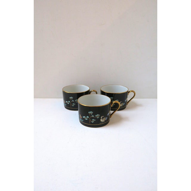Chinoiserie Chinoiserie Porcelain Coffee or Teacups, Late-20th Century, Set of Three, For Sale - Image 3 of 10