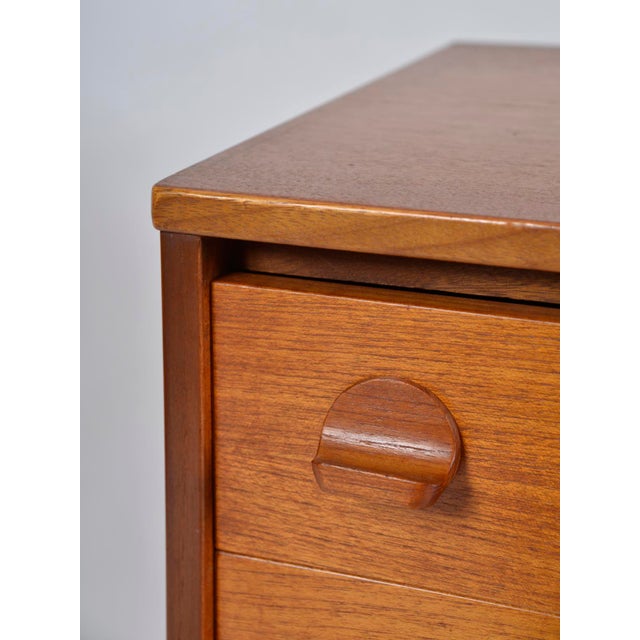 Mid-Century Teak Cantata Chest of 8 Drawers by Ron Carter for Stag, United Kingom, 1960s For Sale - Image 11 of 18