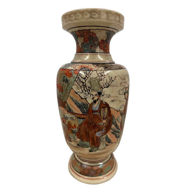 Late 19th Century Late Meiji Period to Early Showa Period Japanese Satsuma Earthenware Vase For Sale - Image 5 of 12