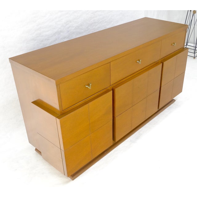 American Mid Century Modern Light Birch 9 Drawers 63” Long Dresser MINT For Sale - Image 6 of 14
