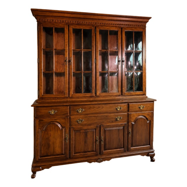 Vintage 1975 Ethan Allen Georgian Court Solid Cherry China Cabinet For Sale