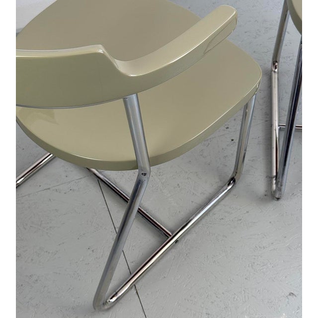 Olive Bauhaus Chrome Armchairs from Robert Slezák, 1930s, Set of 2 For Sale - Image 8 of 14