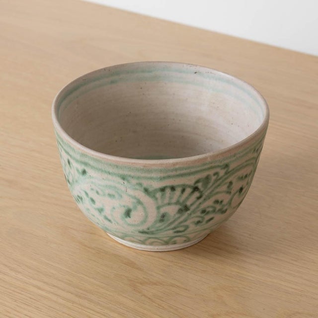 Japanese Mid-Century Japanese Oribe Style Chawan Bowl, 1950s For Sale - Image 3 of 10