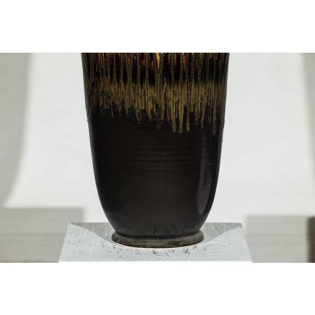 Green Late 20th Century Artisan Large Ceramic Planter with Green-Grey, Brown, and Ochre Drip Glaze For Sale - Image 8 of 18