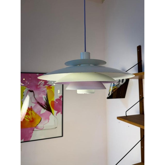 2000 - 2009 White and Purple Metal Louvered Lamp by Formlight, 1970s For Sale - Image 5 of 11