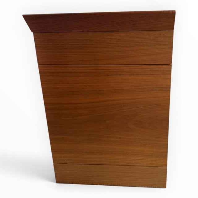 Wood Giorgetti Oli Modern Bedside Tables by Chi Wing Lo- A Pair For Sale - Image 7 of 8