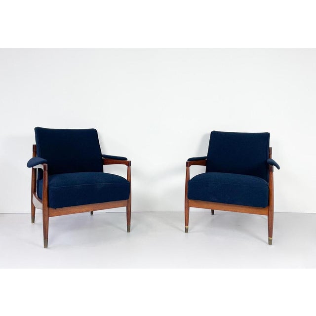 1960s Set of Mid-Century Modern Armchairs in Wood and Blue Boucle Fabric, Italy, 1960s For Sale - Image 5 of 9