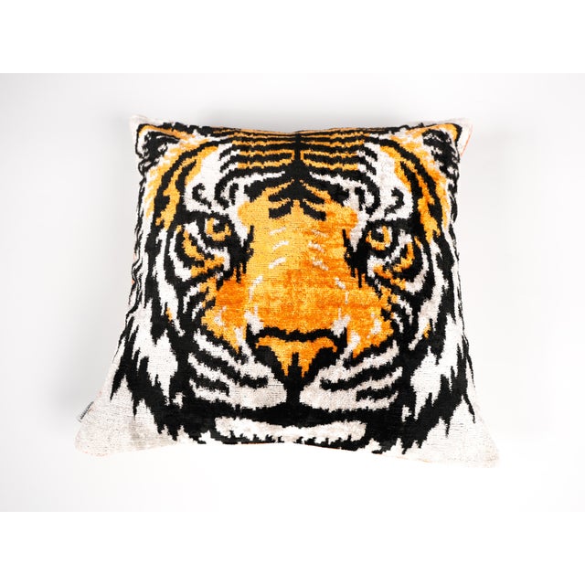 2020s Tiger Silk Velvet Ikat Pillow Cover, Handwoven Luxury Cushion, Boho Home Decor, Unique Throw Pillow, Uzbek Textile For Sale - Image 5 of 9