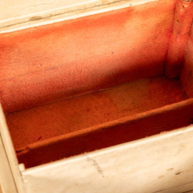 19th Century Antique Steamer Trunk in Damier Canvas from Louis Vuitton, France For Sale - Image 15 of 18