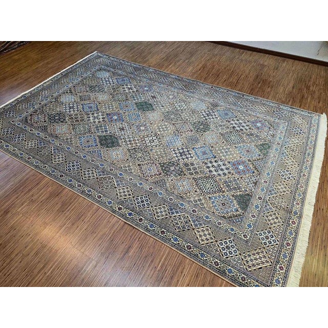 Middle Eastern Nain Rug in Wool For Sale - Image 4 of 11