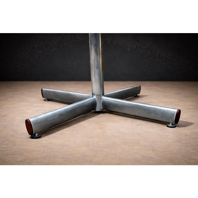 1960s Round Dining Table in Hardwood and Metal, Jorge Zalszupin, 1960s For Sale - Image 5 of 8