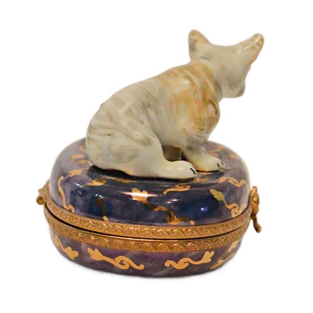 Vintage Rochard Limoges French Bulldog & Ring Cushion Porcelain Trinket Box – Circa Late 20th Century For Sale In Jacksonville, FL - Image 6 of 11