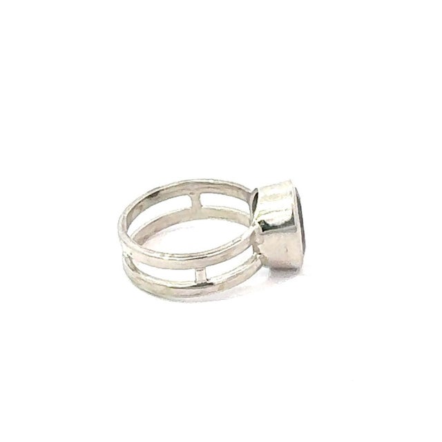 Metal Handcrafted 925 Sterling Silver Garnet Ring With 10x8mm Oval Stone in Bezel Setting - Size 8.5 For Sale - Image 7 of 12