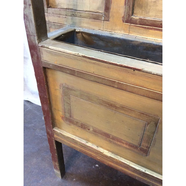 Early 1900s French Art Deco Gold Gilt Hall Mirror Jardinere For Sale - Image 9 of 12