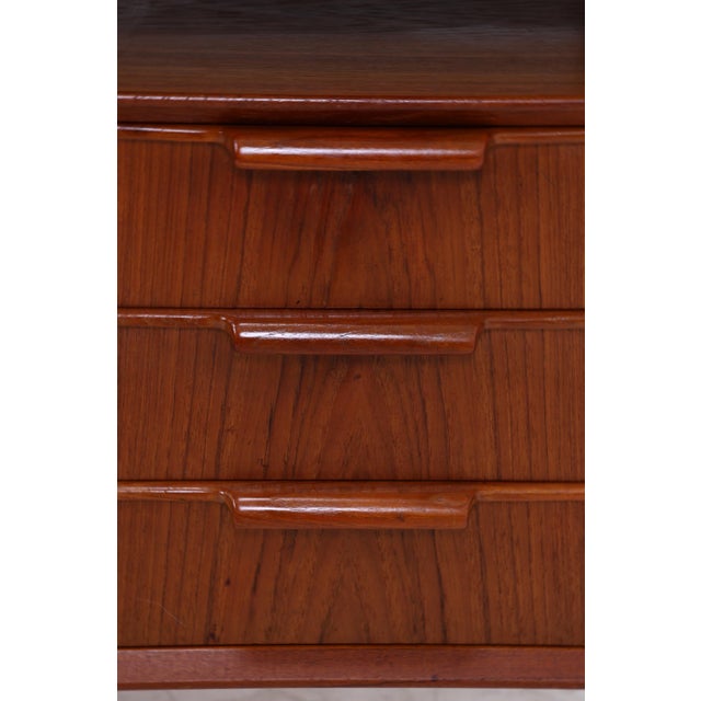 Mid-Century Danish Model 75 Desk in Teak by Gunni Omann for Omann Jun, 1960s For Sale - Image 14 of 18