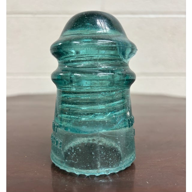 Early 20th Century Vintage Hemingray 9 Aqua or Teal Glass Insulator For Sale - Image 5 of 6