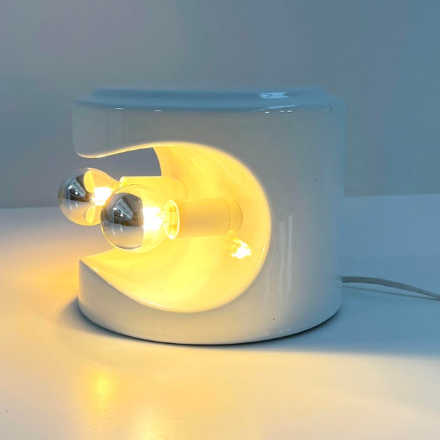 White Stacking Ceramic Table Lamps from Perdomello 70, Italy, 1970s, Set of 2 For Sale - Image 11 of 11