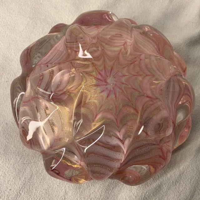 Metal Attributed to Archimede Seguso Murano Pink & Shimmering Gold Fleck Biomorphic Dish For Sale - Image 7 of 7
