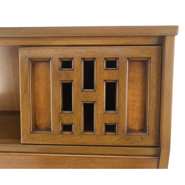 Wood American Walnut Sliding Doors Storage Compartment Full Size Bed Headboard MINT! For Sale - Image 7 of 13