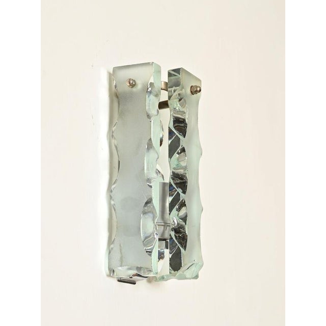 Hand-Chiseled Glass and Chrome Sconces attributed to Cristal Art, Italy, 1970s, Set of 2 For Sale - Image 6 of 11