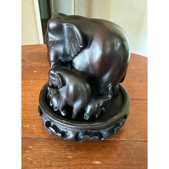 1970s Vintage Hand Carved Elephant Family MCM Dark Wood on Pedastal For Sale - Image 5 of 11
