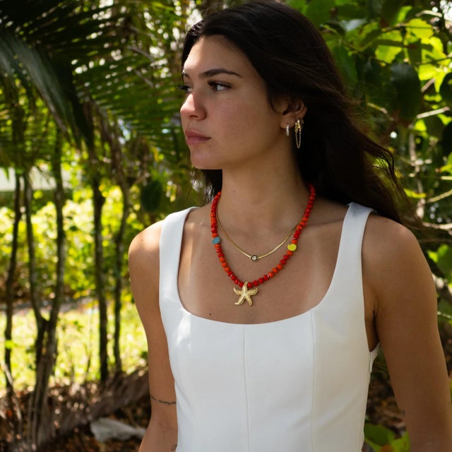 Summer Joy Starfish & Shell Beaded Necklace For Sale - Image 4 of 9