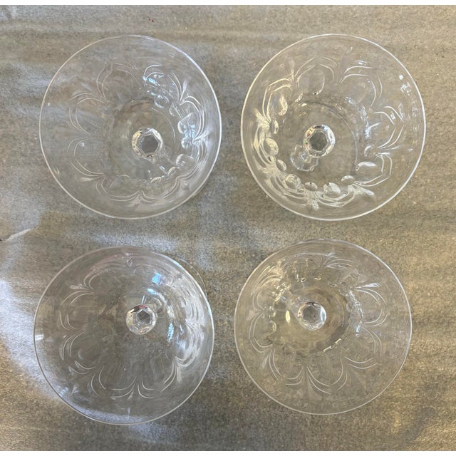 Mid 20th Century Vintage Tiffin Franciscan Chardonnay Etched Crystal Champagne Coupes – Set of 4 Elegant Faceted Stem Cocktail Glasses For Sale - Image 5 of 9