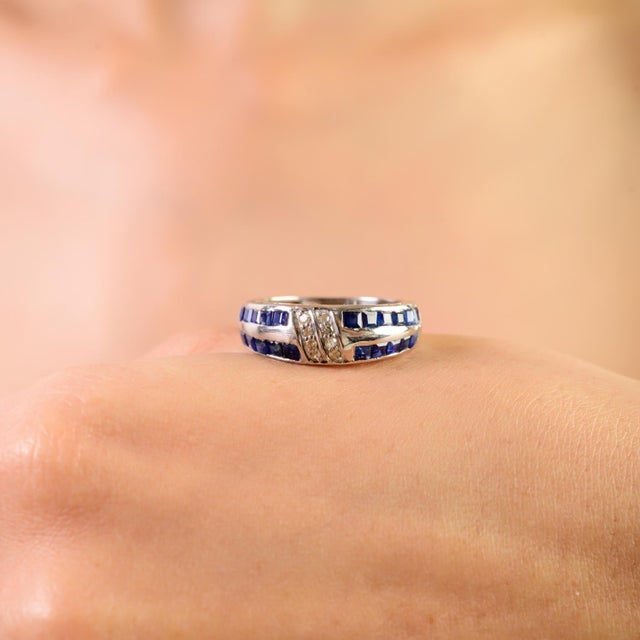 Blue Modern 2.1 Carat Blue Sapphire & Diamond Statement Dome Band in 925 Silver - Size 6 For Sale - Image 8 of 11